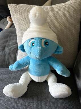 Build-A-Bear Workshop The Smurfs Clumsy Smurf Plush Stuffed Animal